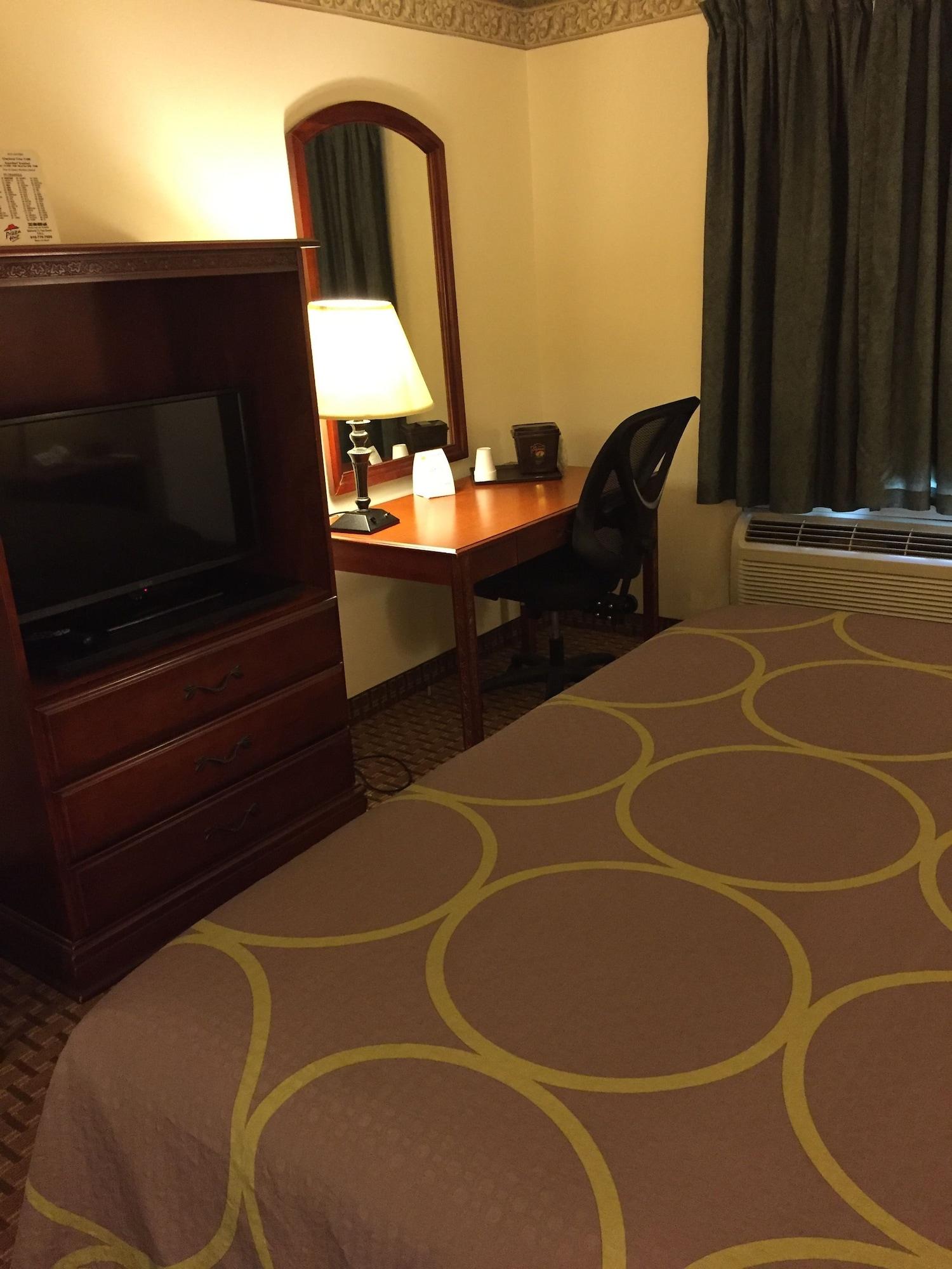 Motel Super 8 By Wyndham