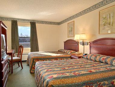 Super 8 By Wyndham 3*